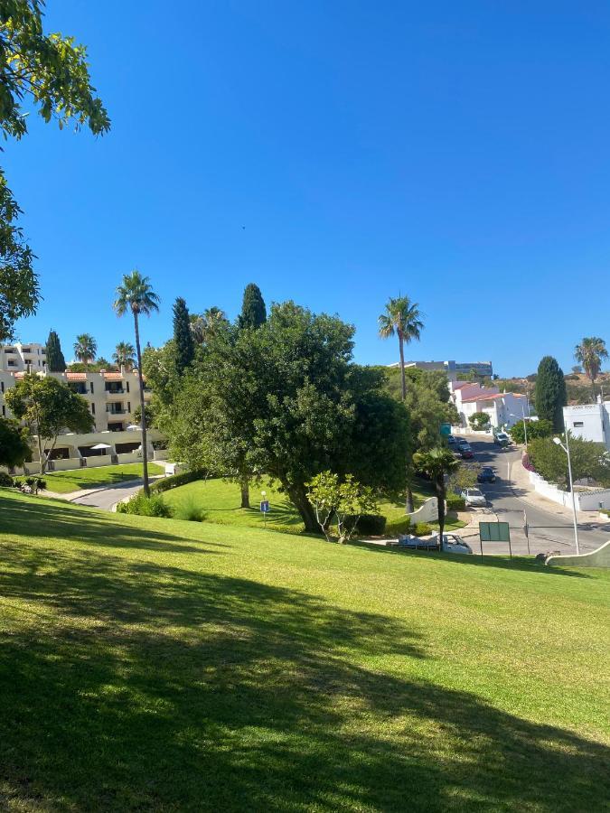 Albufeira Garden Apartment ภายนอก รูปภาพ